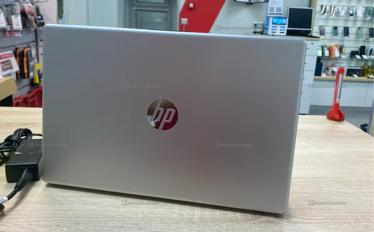 Ноутбук  HP Laptop 15-FC0018ci