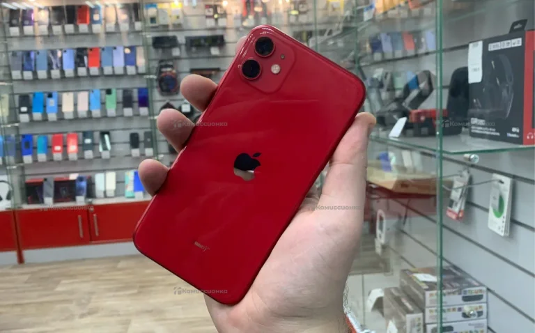 Apple iPhone 11 4/128 ГБ