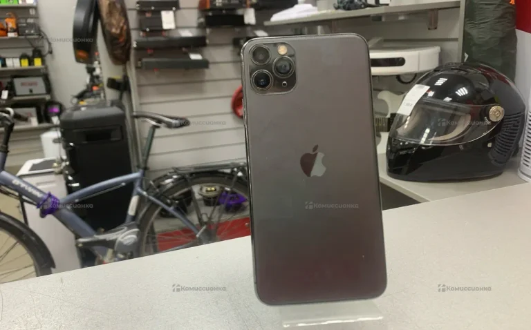 Apple iPhone 11 Pro Max 4/256 ГБ