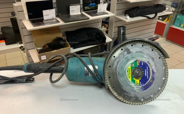 УШМ Makita GA9020SF
