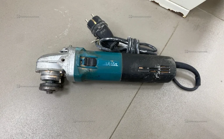 УШМ makita 9565CR