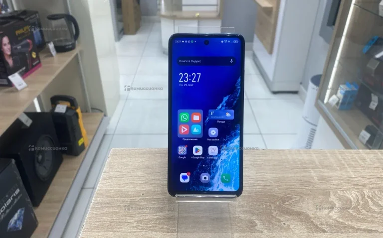 Infinix hot 40i 8/256gb