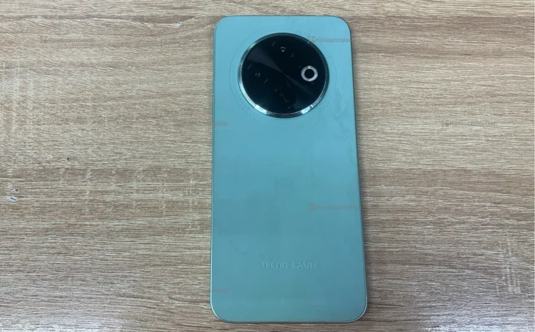 Tecno SPARK 30C 4/128Gb