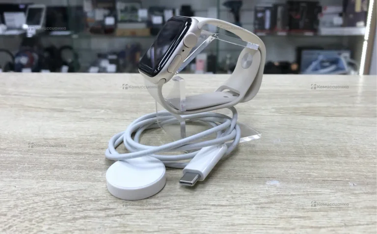 Часы  Apple Watch SE2 40mm
