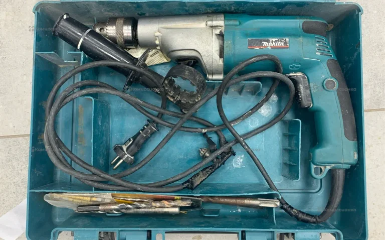 Дрель makita HP2051F