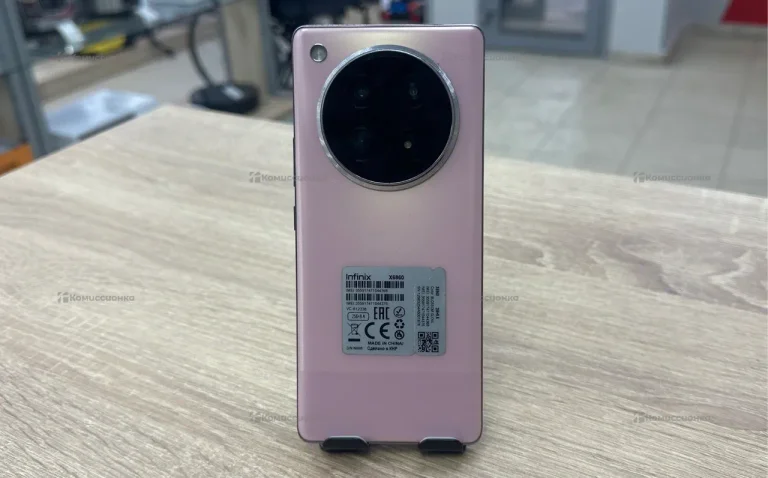 Infinix Zero 40 12/256 ГБ