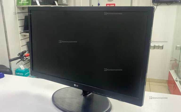 Монитор Lg 22m380