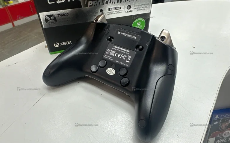 Игровой контроллер thrustmaster eswapX pro contro