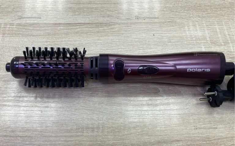 Фен щетка Polaris