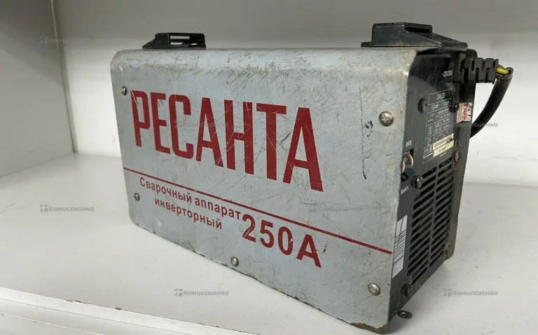 Сварочный аппарат инверторный  Ресанта САИ 250