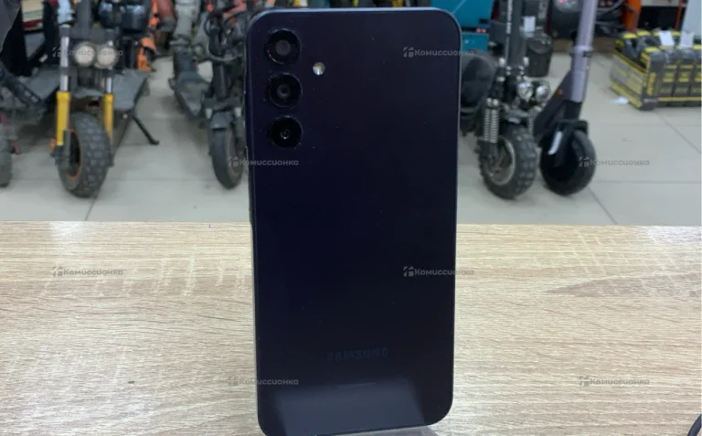 Samsung Galaxy A15 5G 4/64 ГБ