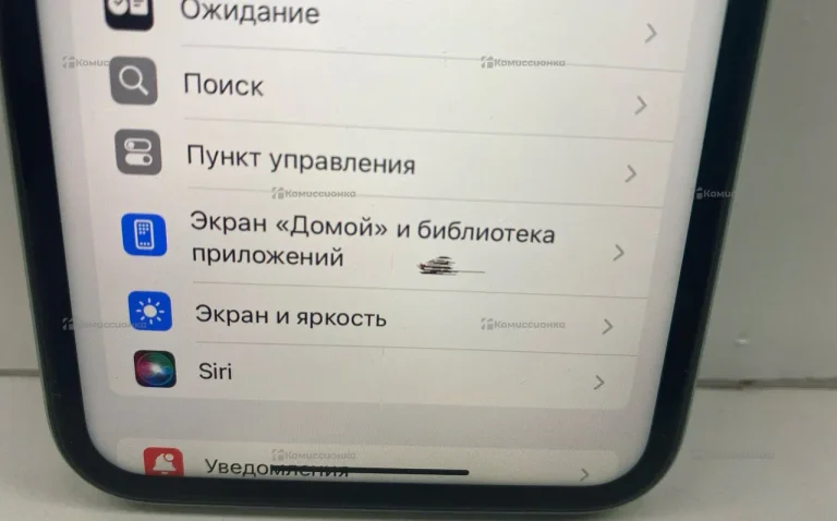 Apple iPhone 11 4/64 ГБ