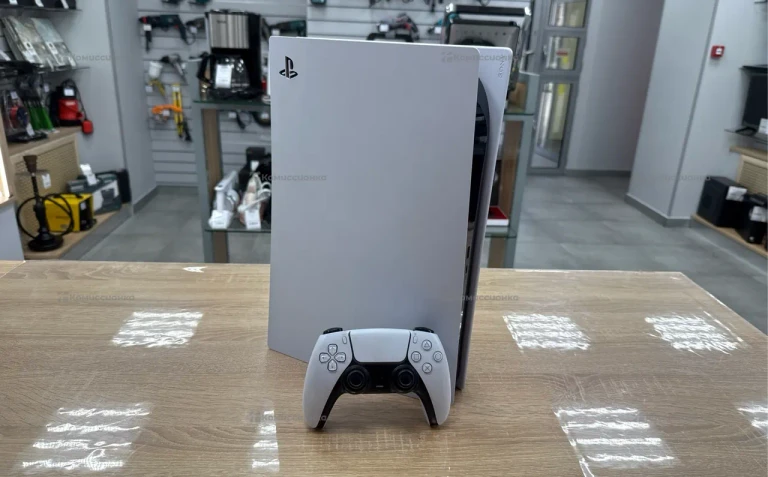 Приставка Sony PS5 с дисководом