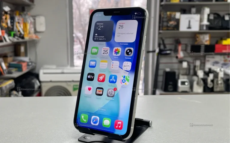 Apple iPhone 11 64 ГБ