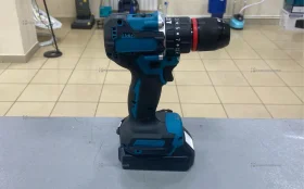 Шуруповерт Makita реп. с набором