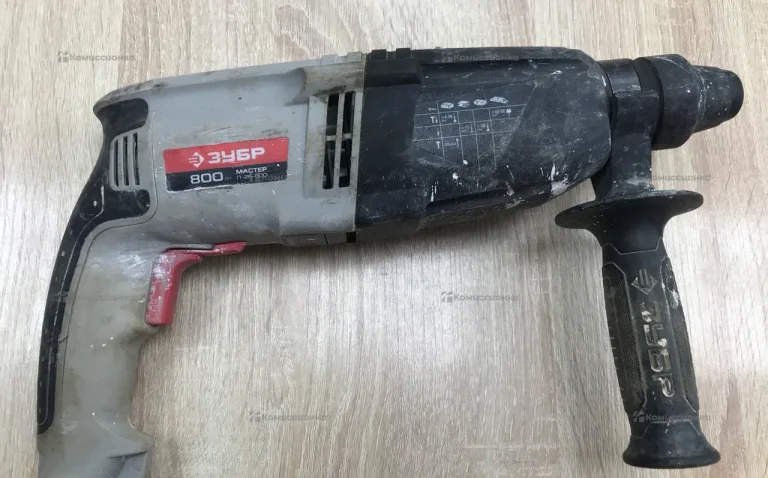 перфоратор зубр п-26-800