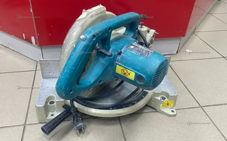 Торцовочная пила makita LS1040