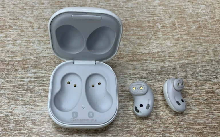 Наушники Samsung Buds Live