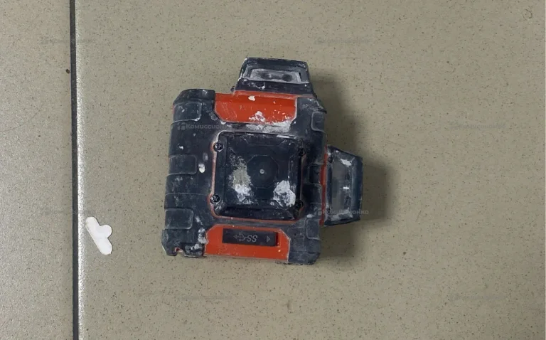 Лазерный уровень GIGANT