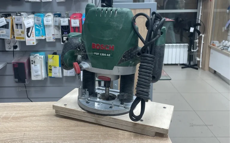 Фрезер Bosch POF 1200 AE