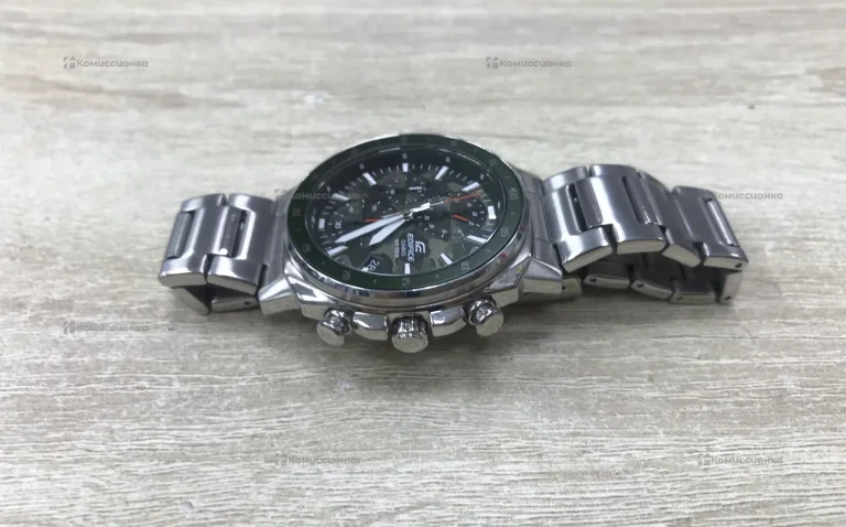 Часы  Casio EFV-600