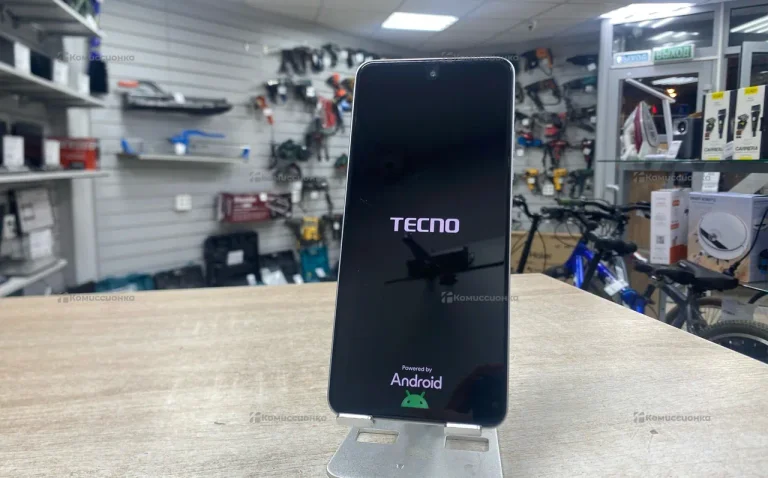 Tecno Spark 30 8/128 ГБ