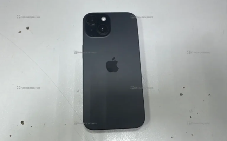 Apple iPhone 15 6/128 ГБ