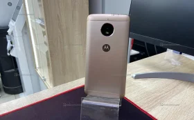 Motorola Moto E6 Plus 2/32 ГБ