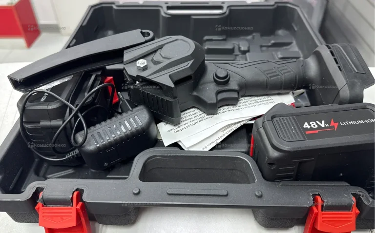 Мини пила аккум