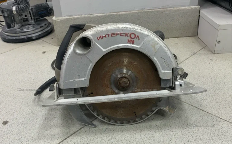 Циркулярная пила Интерскол ДП-190/1600М