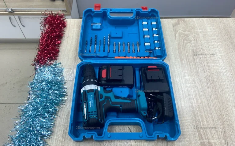 Шуруповерт makita (реплика)