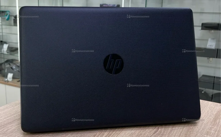 Ноутбук  hp 15-rb057ur