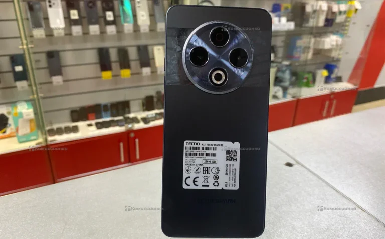 Tecno Spark 30 8/256 ГБ