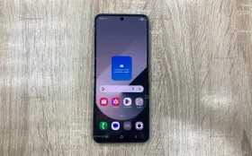 Samsung Galaxy Z Flip6 12/256 ГБ