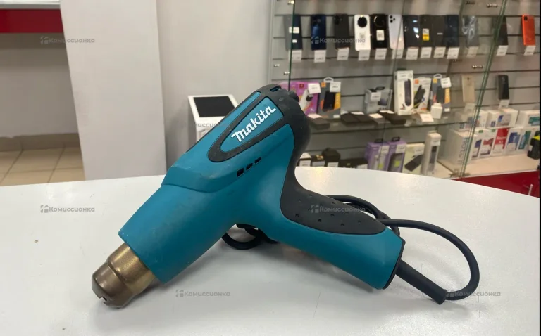 Строительный фен makita HG5012