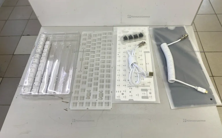 Клавиатура  дарк проджект kd83a