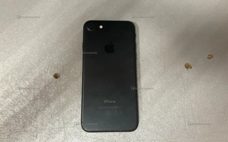 Apple iPhone 7 2/128 ГБ