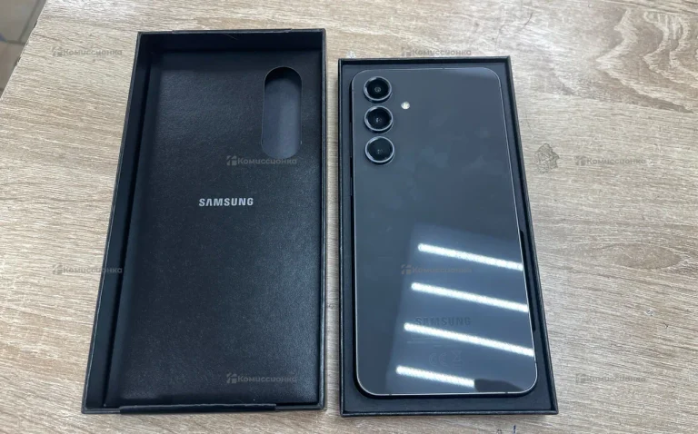 Samsung Galaxy S24 FE 8/256 ГБ