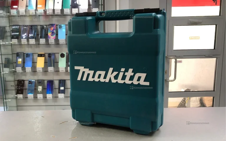 Аккумуляторная дрель-шуруповерт Makita DF488D