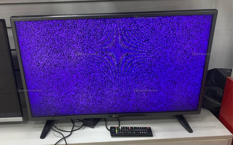 Телевизор LG• 32 LH570U