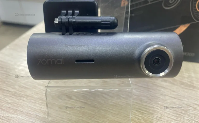 Видео регистратор 70mai Dash CamM300