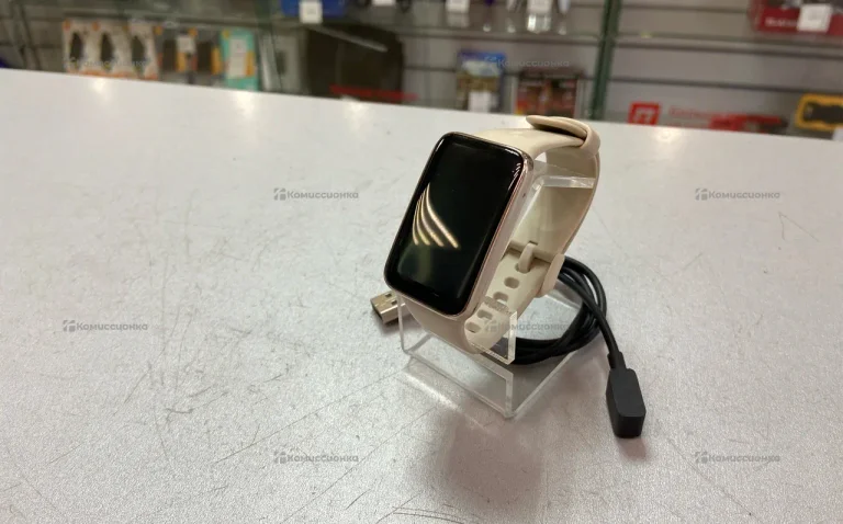 Часы  xiaomi Smart band 7 pro