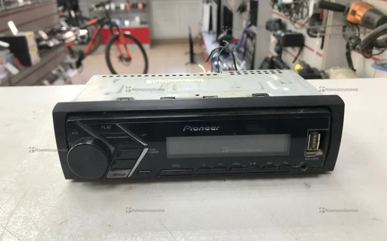 Автомагнитола  Pioneer MVH-S100UI