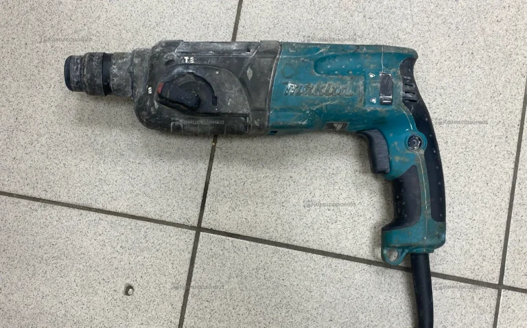 Перфоратор makita HR2470