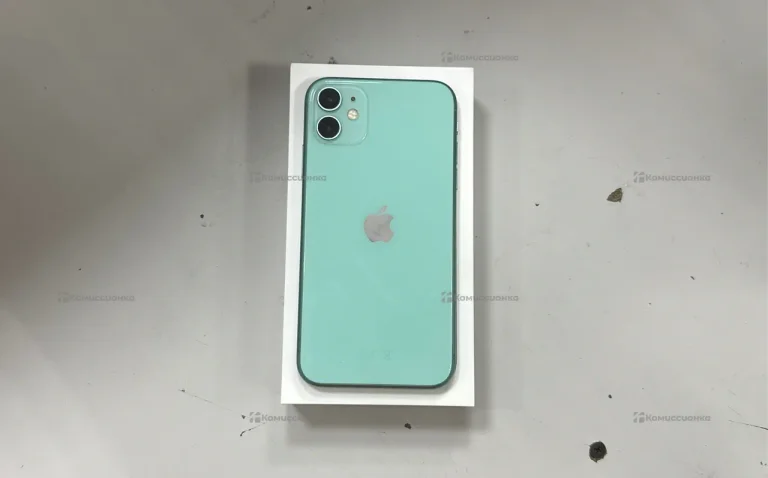 Apple iPhone 11 4/64 ГБ