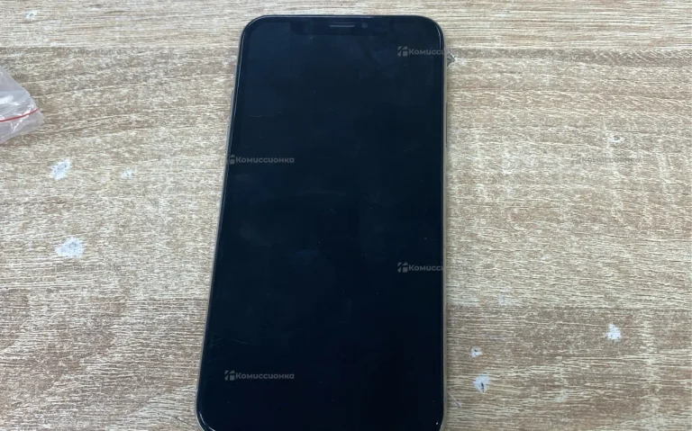 Apple iPhone X 3/256 ГБ