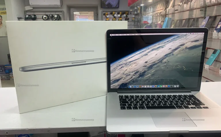 Ноутбук  Macbook pro 2015 i7