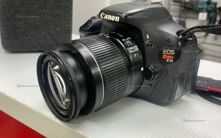 Фотоаппарат  canon eos rebel t3i