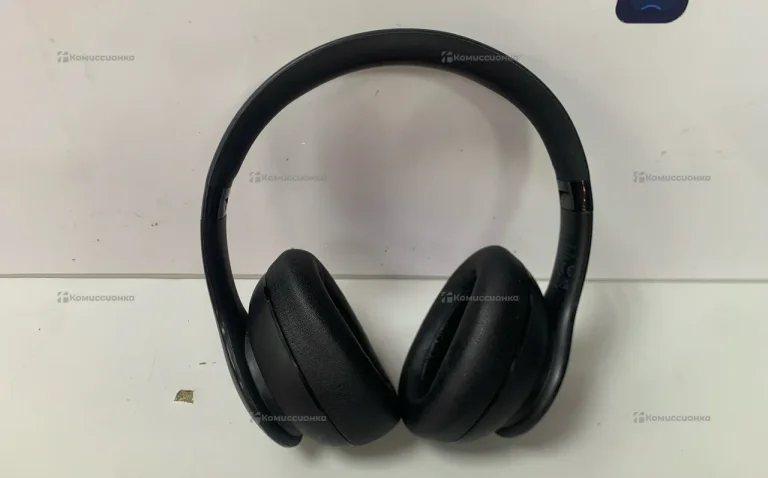 Наушники Soundcore Q10