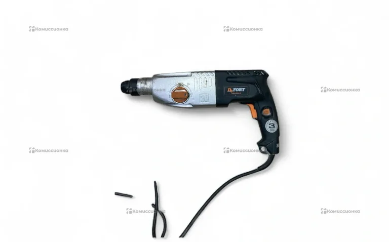Перфоратор DeFort DRH-1500N-K